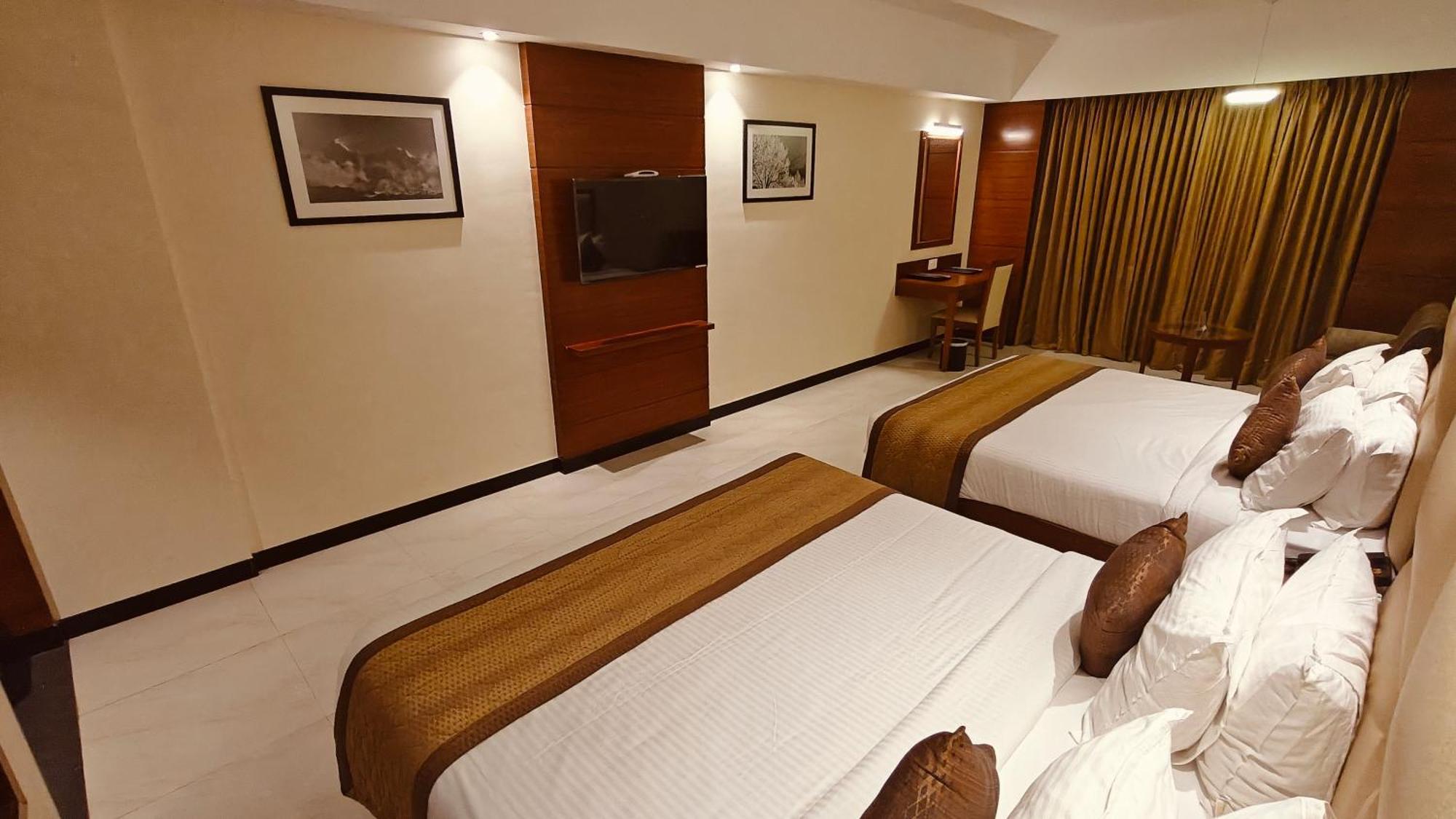 Mm Legacy - A Bergamont Hotel, Kanchipuram Exterior photo