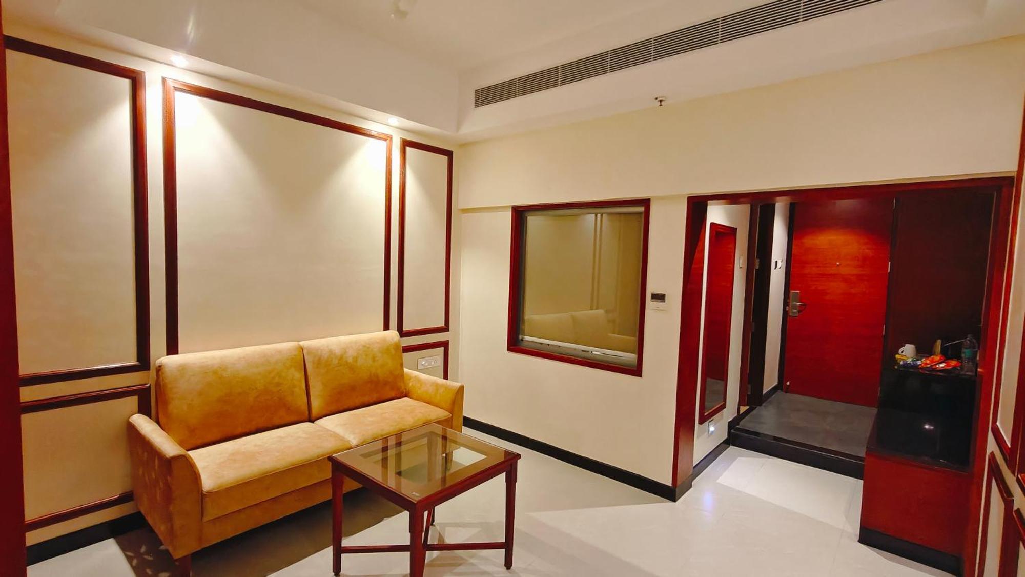 Mm Legacy - A Bergamont Hotel, Kanchipuram Exterior photo