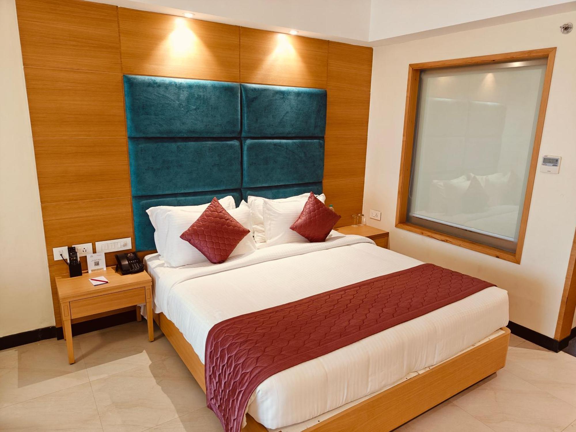 Mm Legacy - A Bergamont Hotel, Kanchipuram Exterior photo