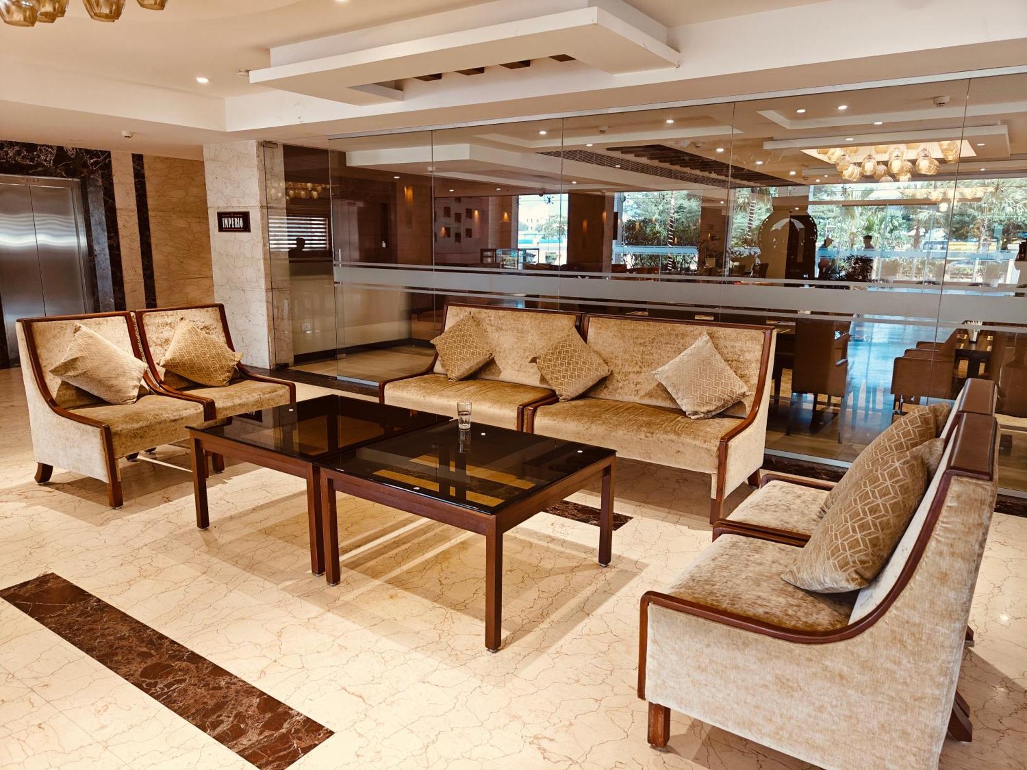 Mm Legacy - A Bergamont Hotel, Kanchipuram Exterior photo